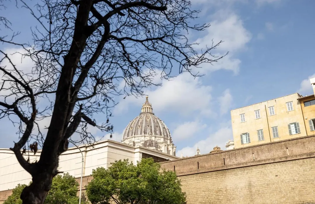 Wake Up To St Peter S - Spectacular Vatican View Apartment-1